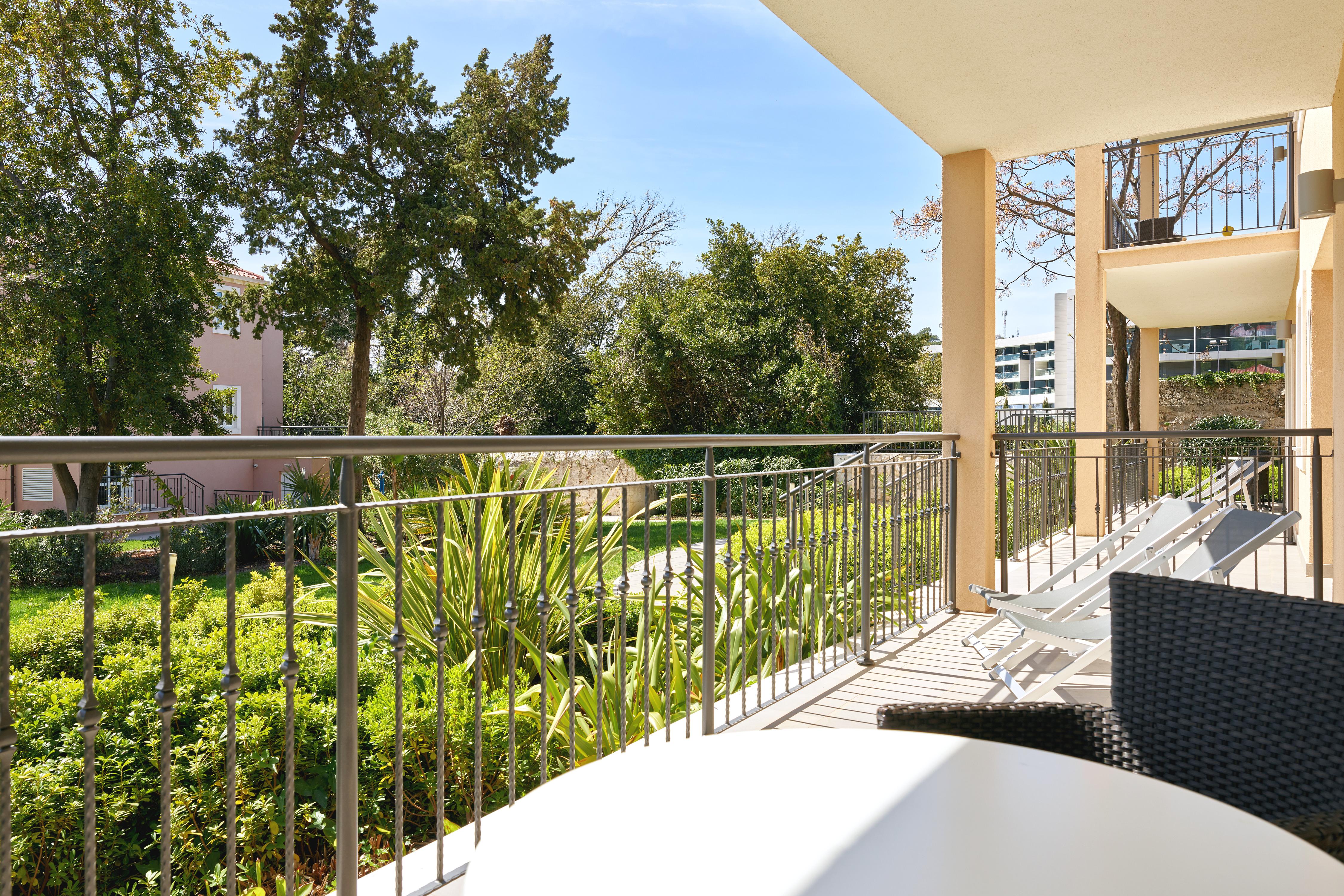 Maistra Select Srebreno Villas Млини Экстерьер фото